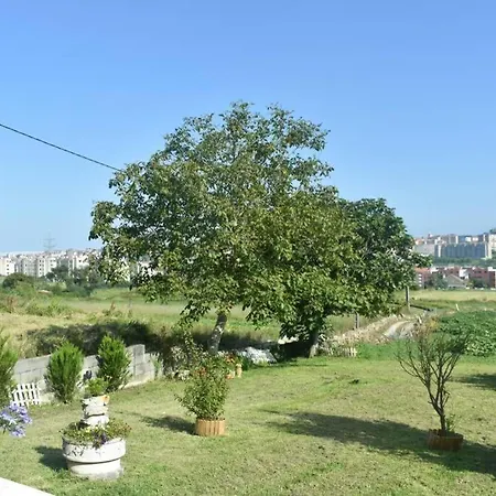 Apartamento ¡nuevo! Casa Reformada Con Parcela En Santander