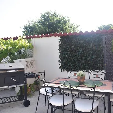 ¡nuevo! Casa Reformada Con Parcela En
